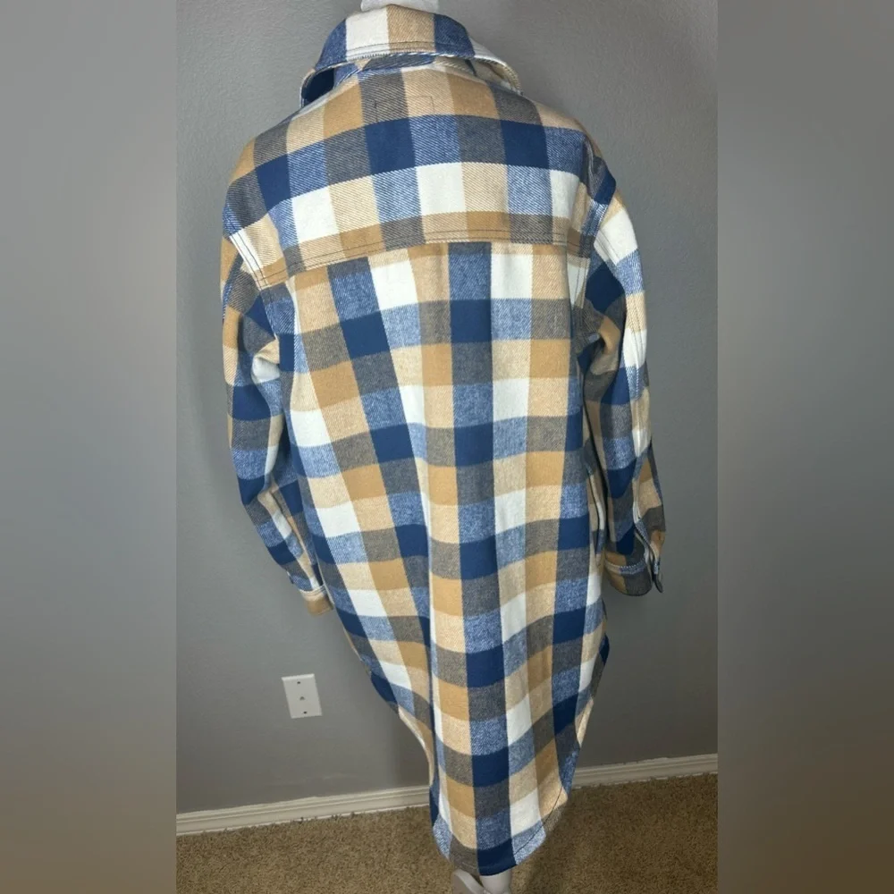Old Navy Blue Tan White Plaid Utility Shacket Jacket Gorpcore Cabincore Size M